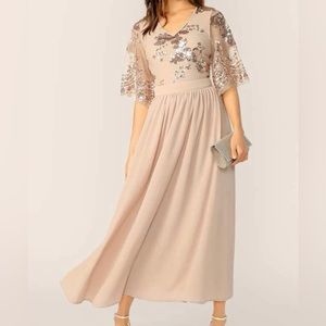 V neck contrast sequin mesh sleeve flare dress